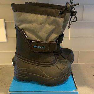 Columbia Toddler’s Powderbug Plus snow boots